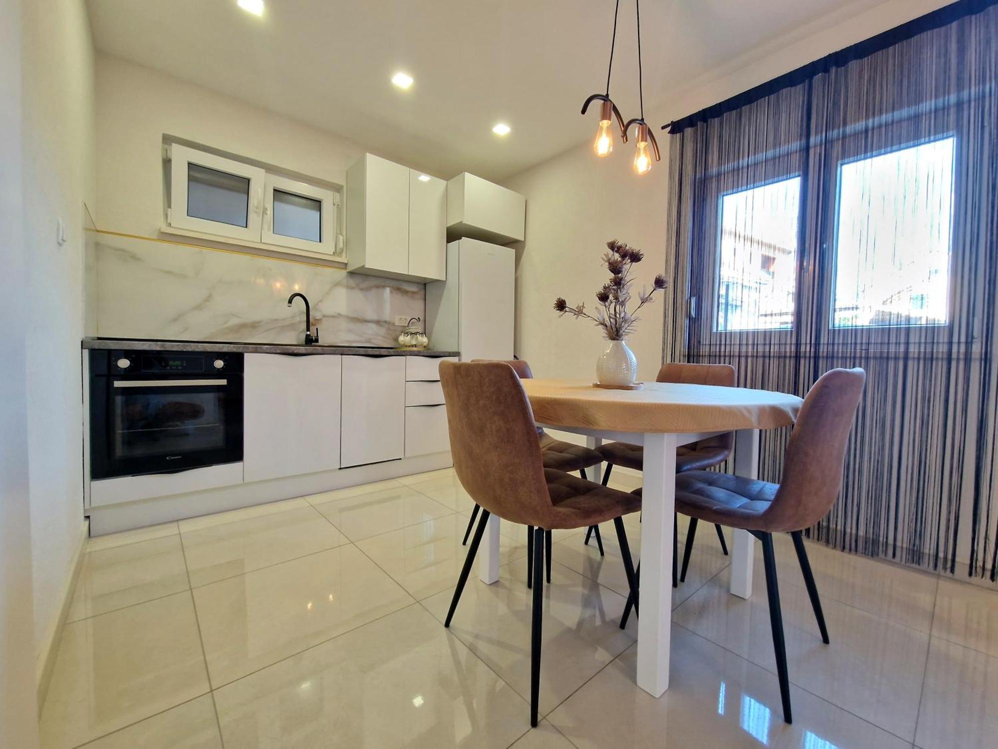 2 Bedroom Apartment Ljubica Sinj Extérieur photo